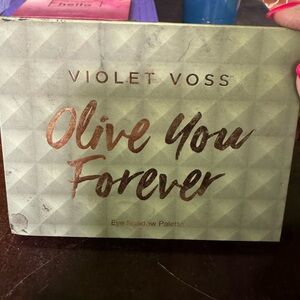 Violet Voss Olive You Forever Palette - Green and Gold
